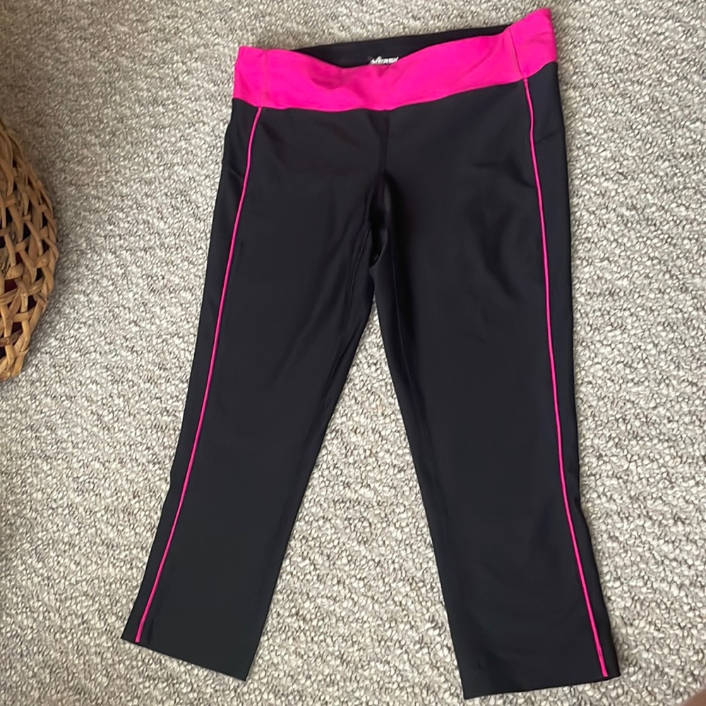 Black and Pink Xersion Mid Length Leggings